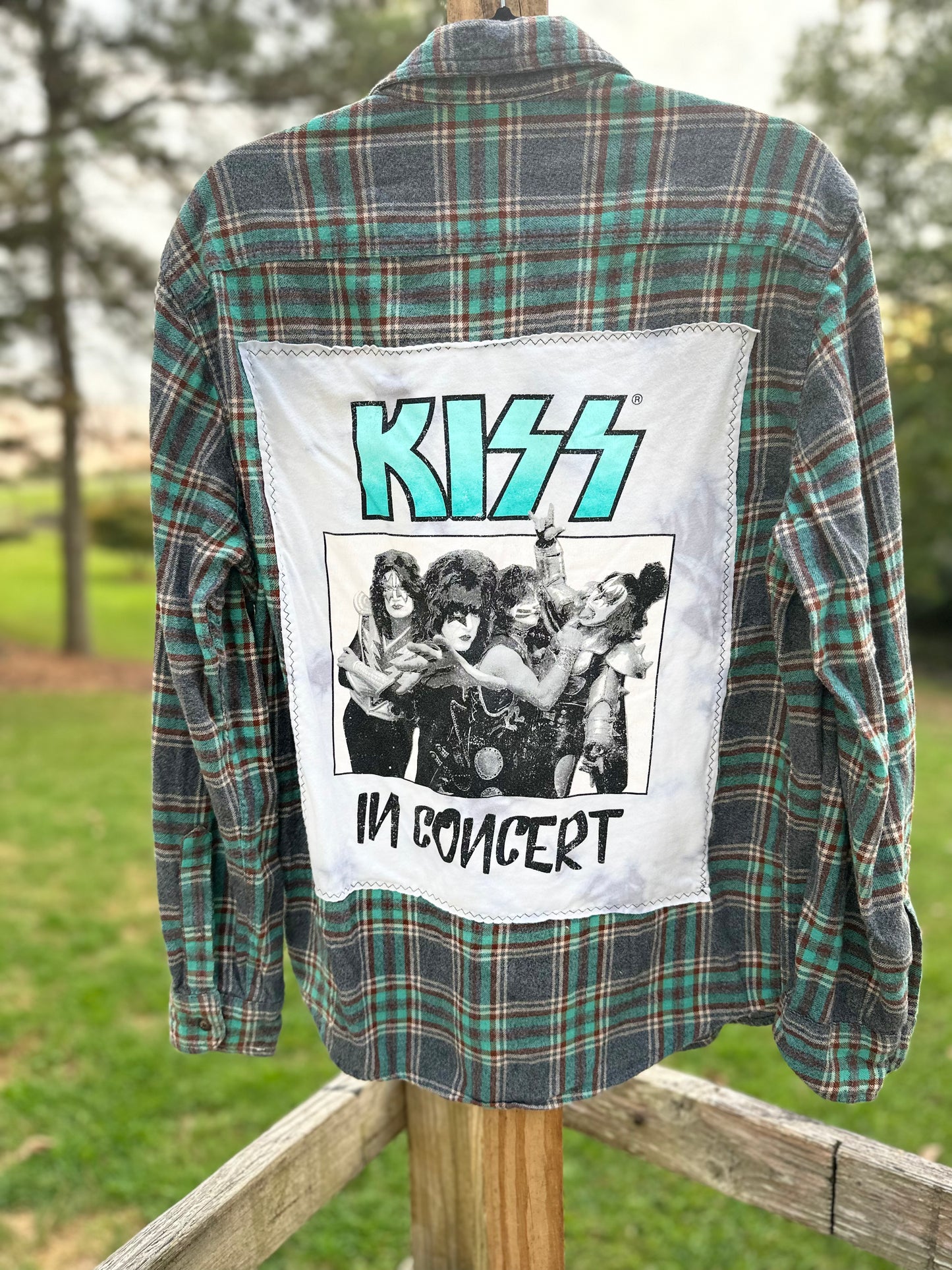 M KISS In Concert