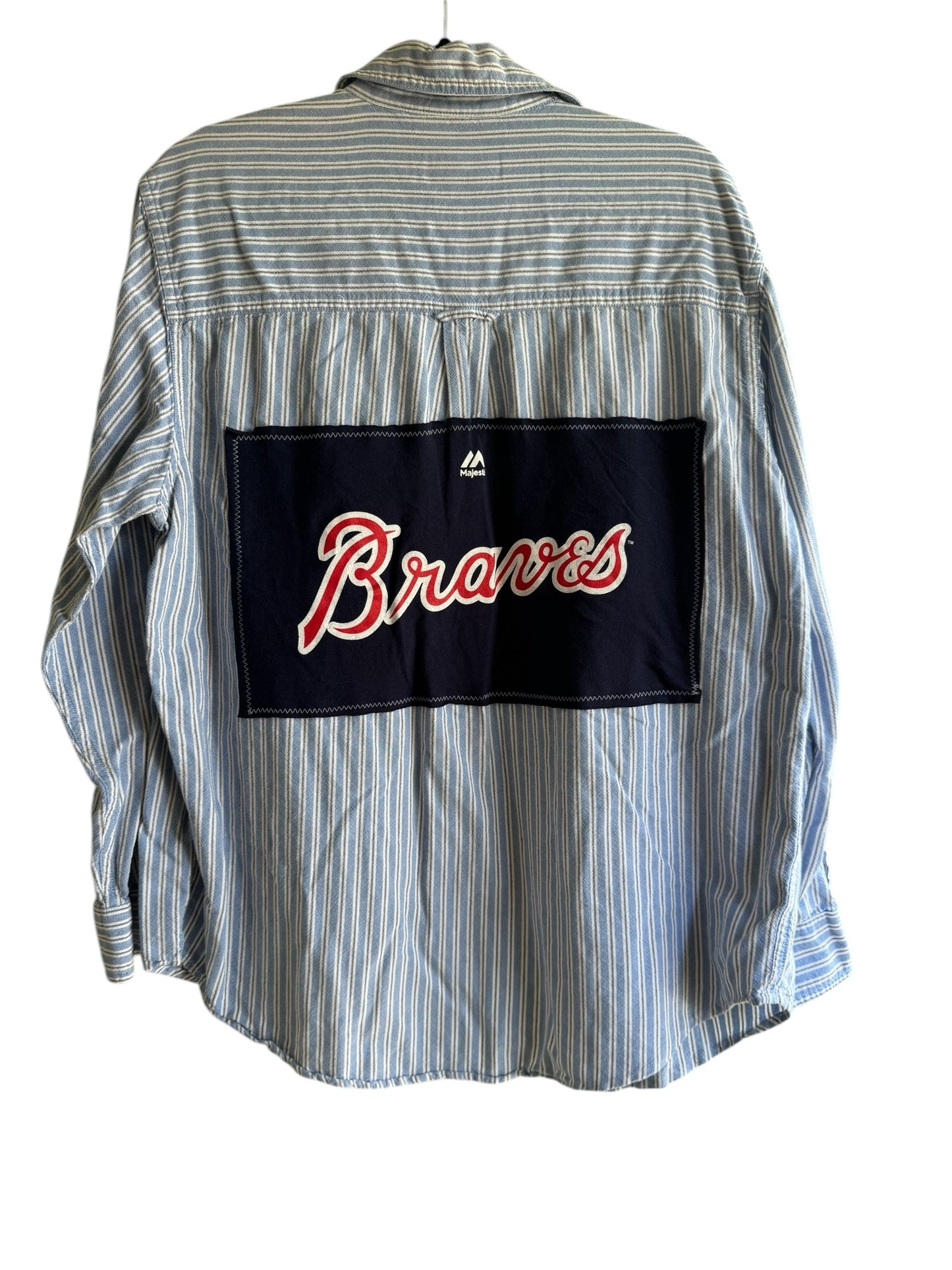 Braves Button up
