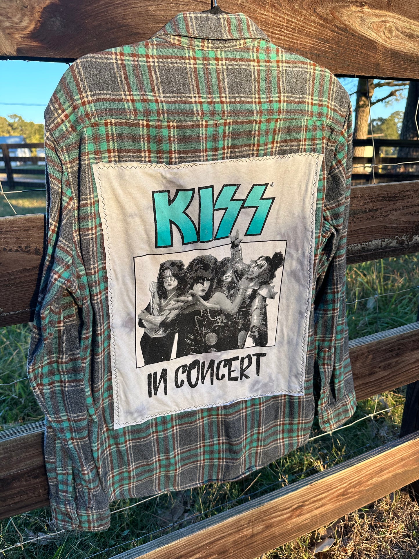 M KISS In Concert