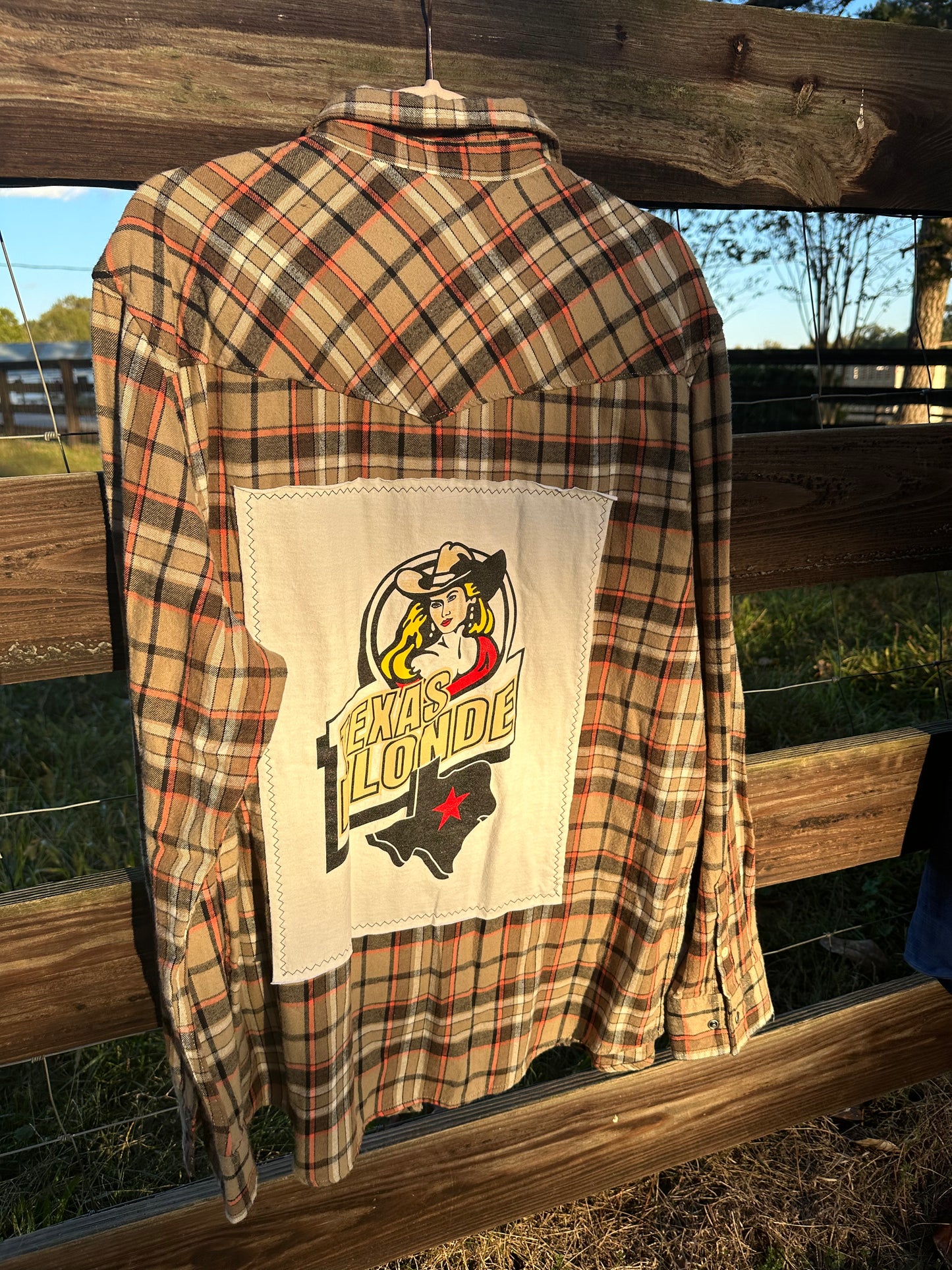 Texas Blonde Button Up